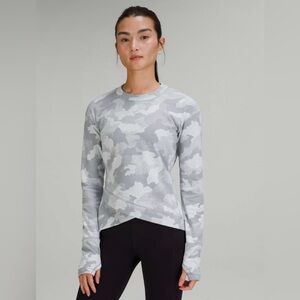 Lululemon Close to Crossing Long Sleeve Shirt Rulu, Size 8